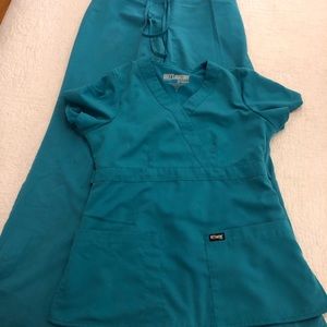 Grey’s Anatomy scrubs